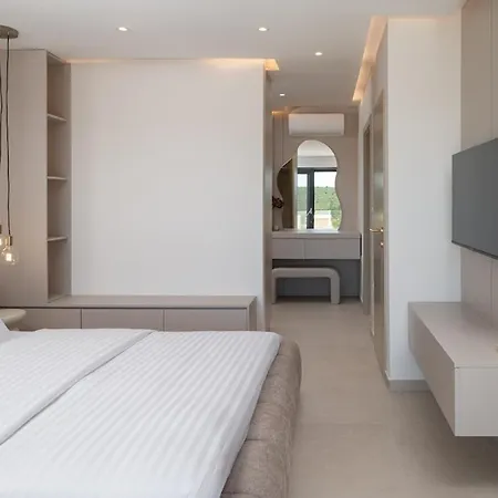 Adiloté Luxury Villa Debeljak