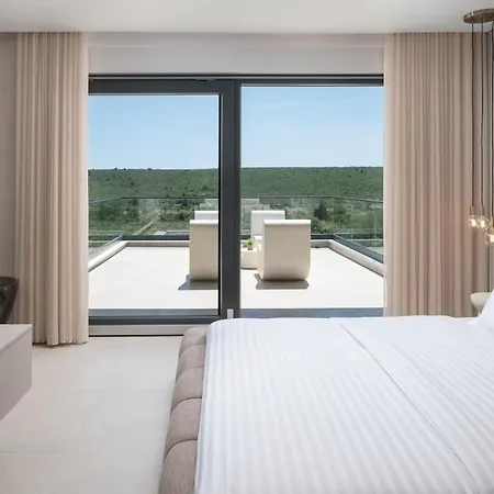 Villa Adiloté Luxury *