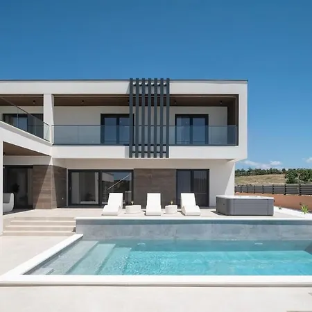 Villa Adiloté Luxury